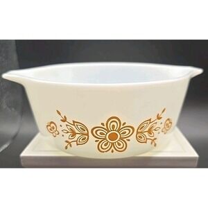 Vintage‎ Pyrex Gold Butterfly 472 Casserole Dish 1 1/2 pint